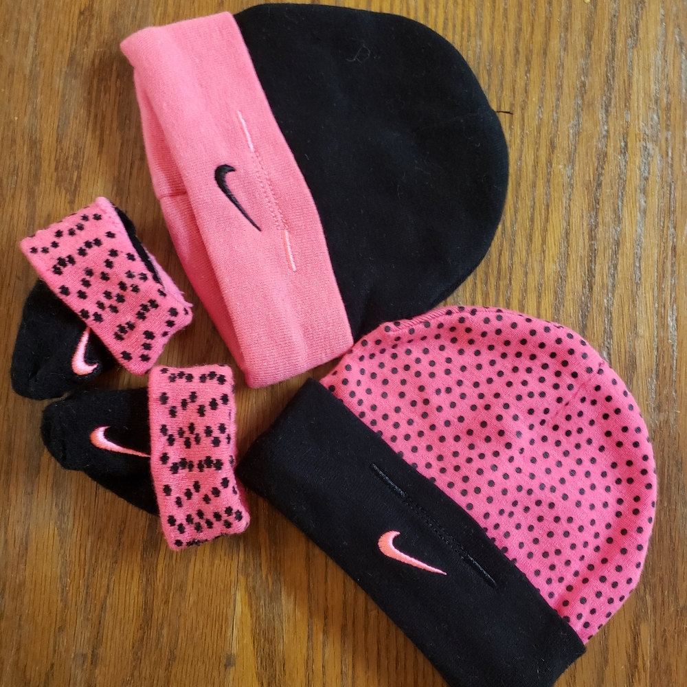 Newborn Nike Pink Sock and Hat set